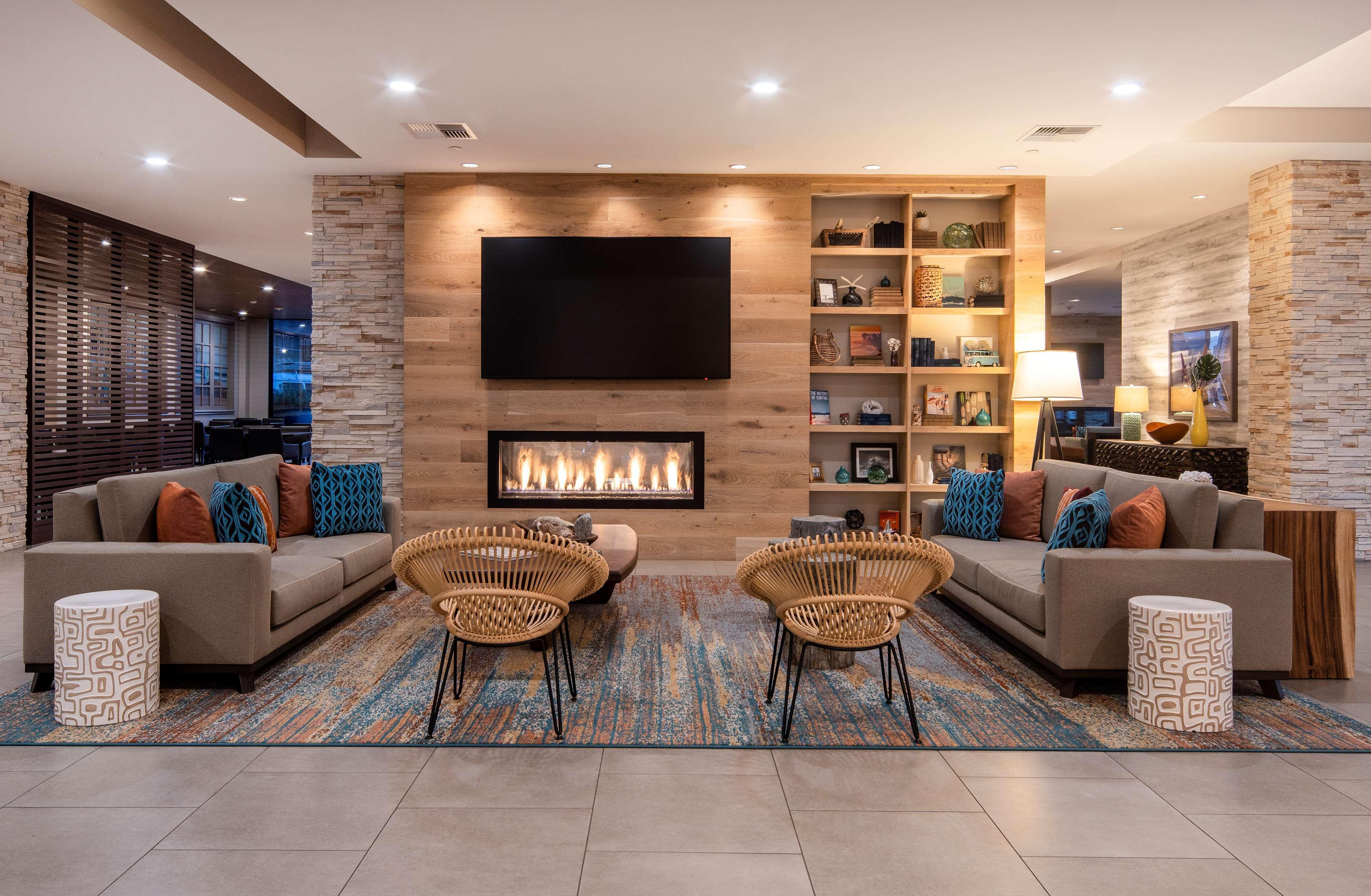 Suncoast Anaheim, Tapestry Collection By Hilton