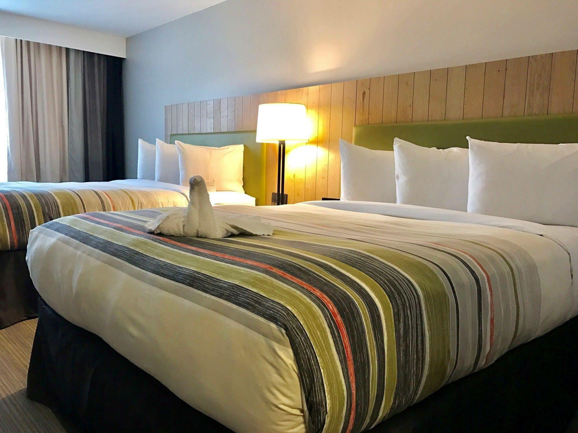Hotel Suncoast Anaheim, Tapestry Collection By Hilton 4*
