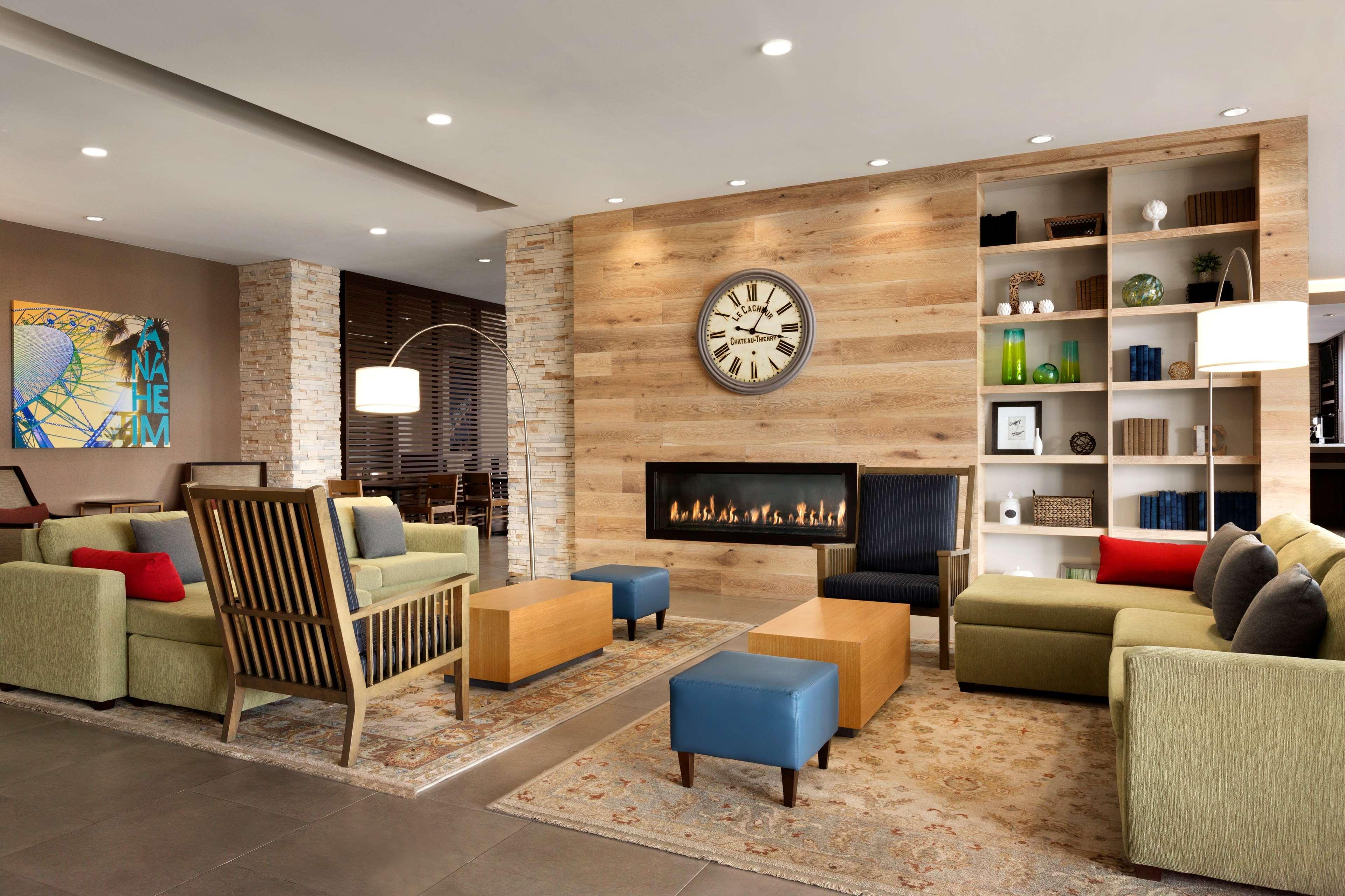 Suncoast Anaheim, Tapestry Collection By Hilton Anaheim