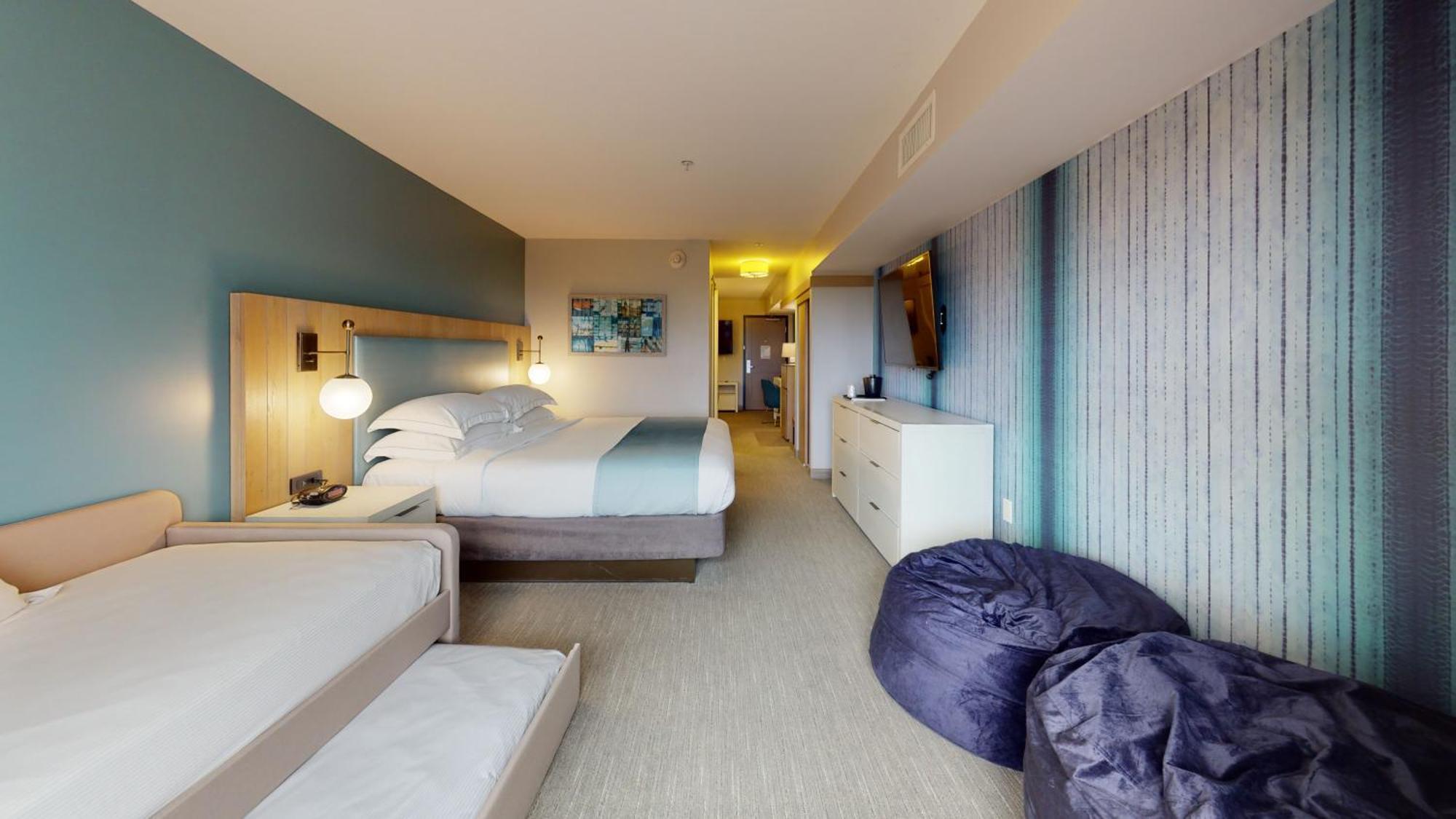 Suncoast Anaheim, Tapestry Collection By Hilton Anaheim